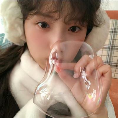 四月的雪